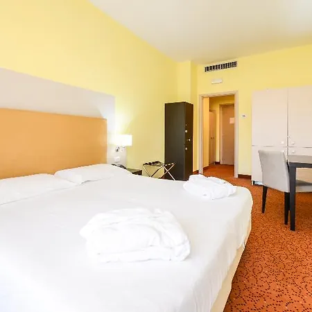 Regal Apartmanhotel 3*