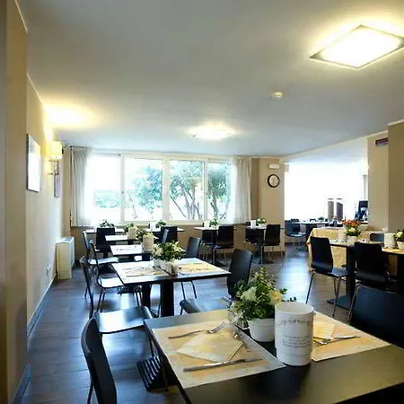 Apartahotel Regal Brescia