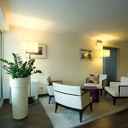 Regal Apartmanhotel Brescia