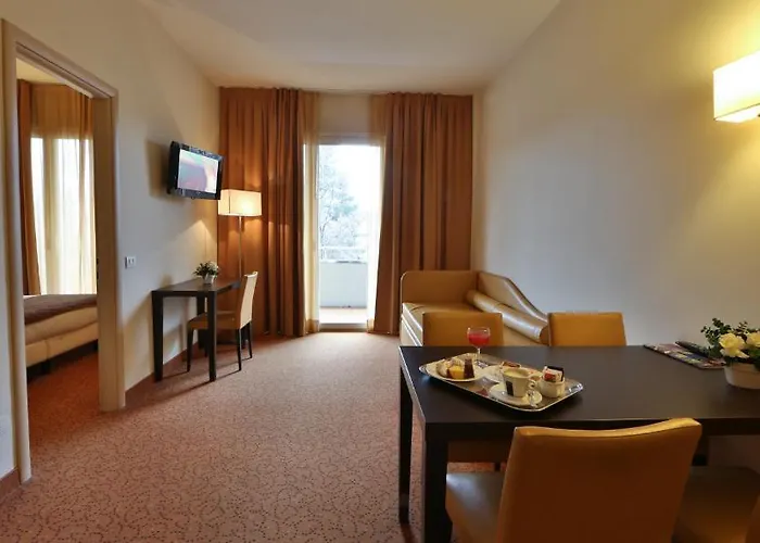Regal Lejlighedshotel Brescia