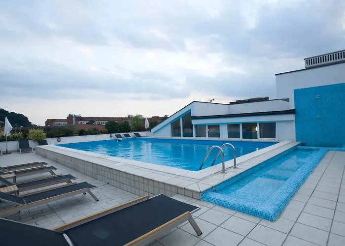 Regal Lejlighedshotel Brescia